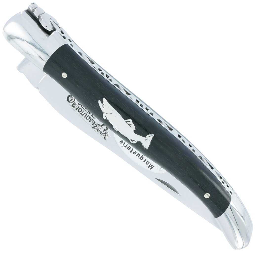 Couteau Laguiole en Aubrac 1 Pièce 12 cm Manche Ebène Marqueterie Truite en Etain 2 Mitres Inox Brillant