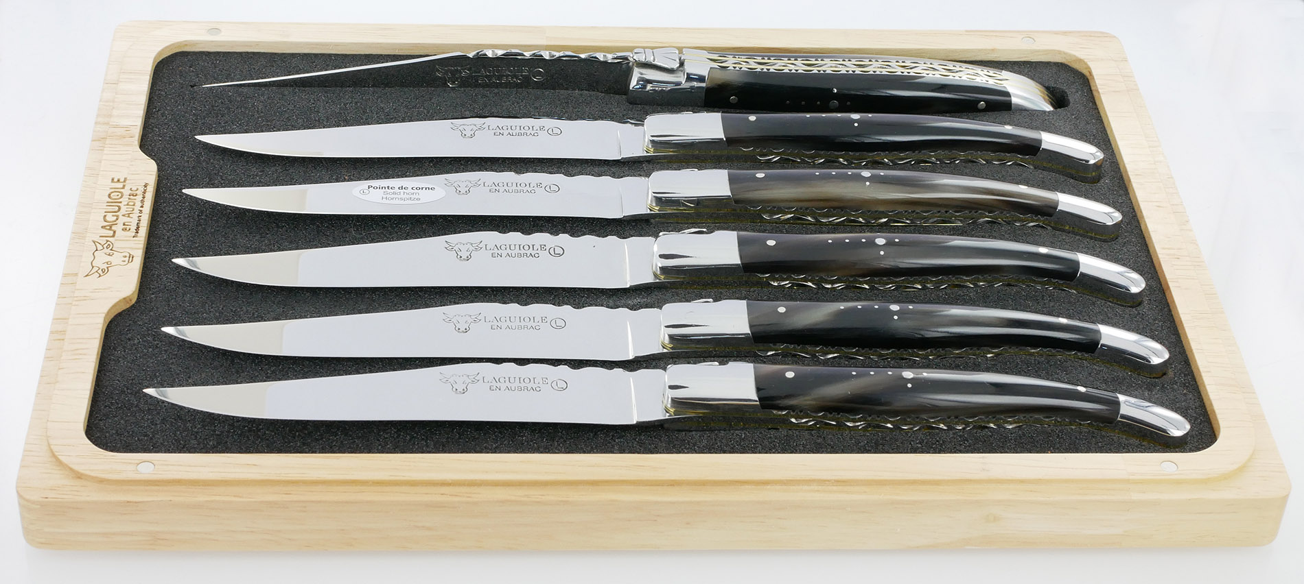 Couteaux de table Prestige Laguiole en Aubrac Double Platine Inox et Laiton Guillochées main Manche Pointe de corne (Set de 6) – Image 2