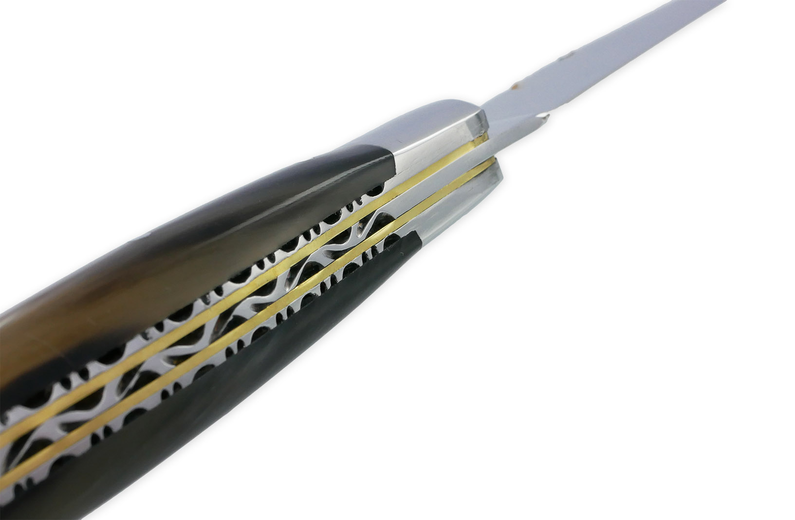 Couteaux de table Prestige Laguiole en Aubrac Double Platine Inox et Laiton Guillochées main Manche Pointe de corne (Set de 6) – Image 8