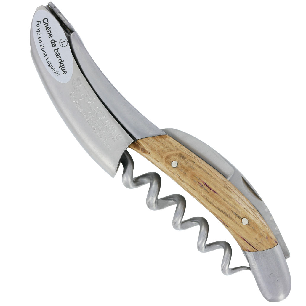 Sommelier Laguiole en Aubrac Chêne de Barrique Ressort Personnalisable finition brossé
