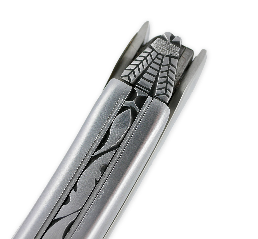 Sommelier Laguiole en Aubrac Ressort et Platines Guillochés Mouche Prestige N°6 Genévrier – Image 2