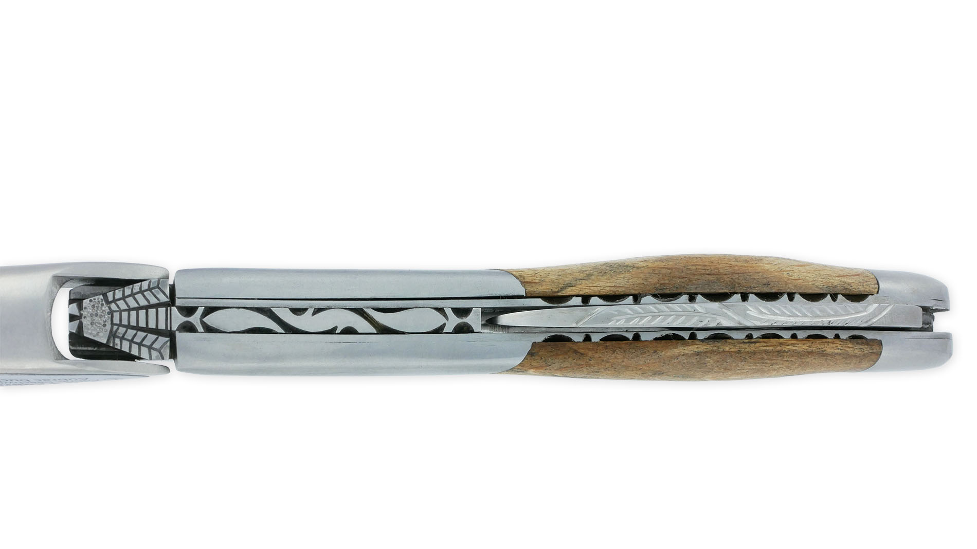 Sommelier Laguiole en Aubrac Ressort et Platines Guillochés Mouche Prestige N°6 Bois d’Aubrac – Image 7