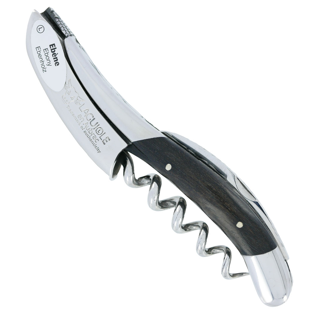 Sommelier Prestige Laguiole en Aubrac Ressort et Platines et Couteau Guillochés Mouche Prestige ciselée Ebène Finition Brillante