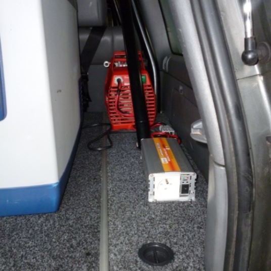 Aménagement intérieur ARB double tiroir pour Nissan patrol GR Y61 – Image 4